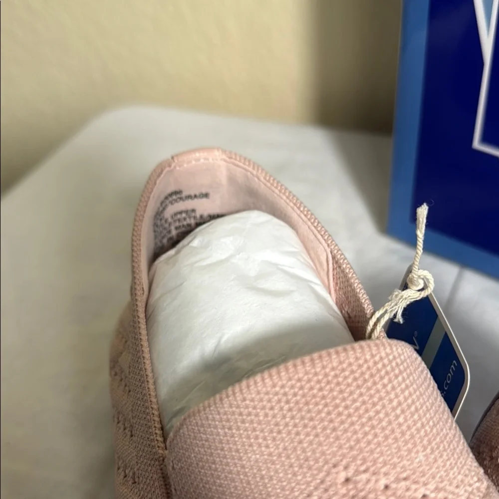White Mountain Blush Slip-On Shoes - Picture 3 of 5